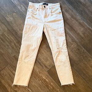 Kut from the Kloth RACHEAL Fab AB MOM White Distressed Jeans